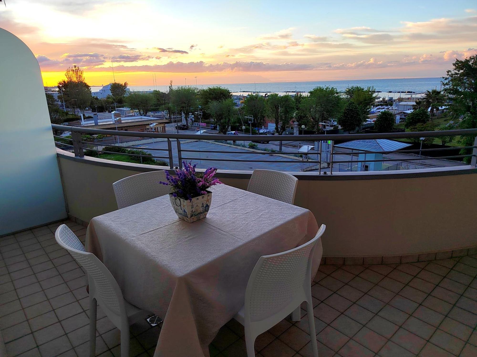 Apartment Vistamare Bluemar - Living The Sea - 120mq *