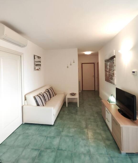 Apartment Vistamare Bluemar - Living The Sea - 120mq