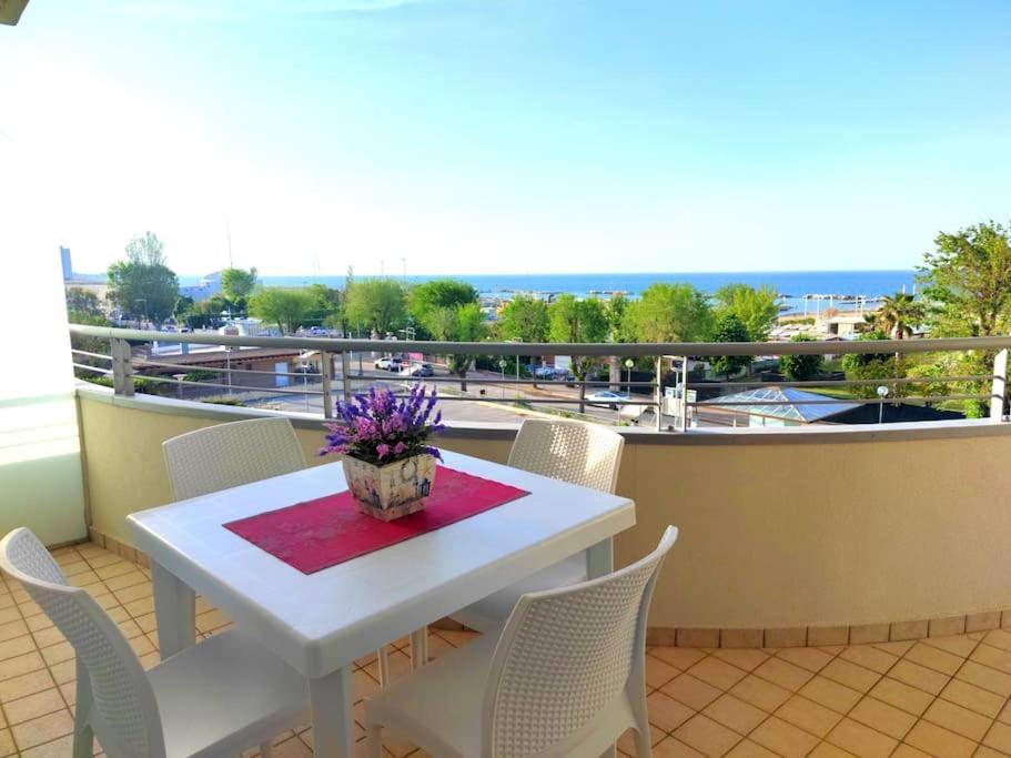 Apartment Vistamare Bluemar - Living The Sea - 120mq *